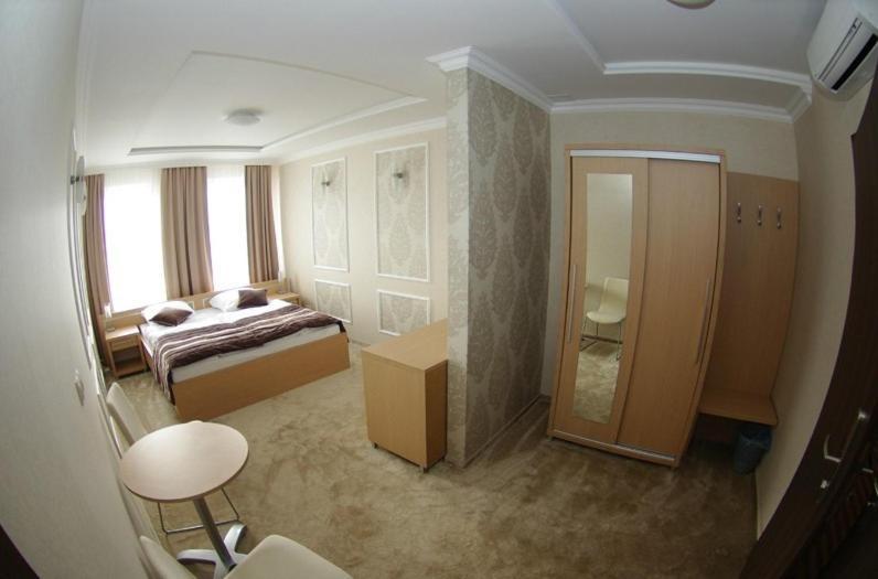 Hotel Pod Zlota Korona Ополе Номер фото